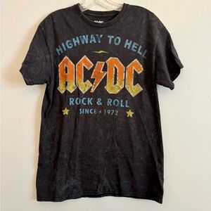 AC/DC Highway to Hell Black T-Shirt with Orange and Blue Graphic M